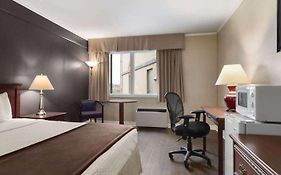 Regal Inn Brockville